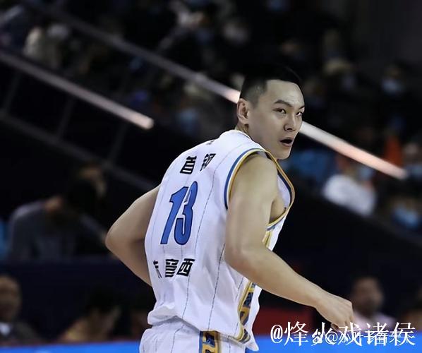 首钢全员通过体测 朱彦西和田宇翔因伤未参加